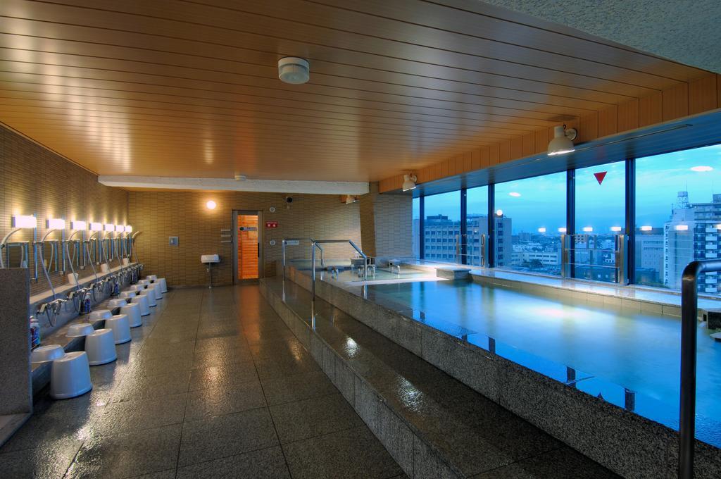 Toyama Manten Hotel Екстериор снимка