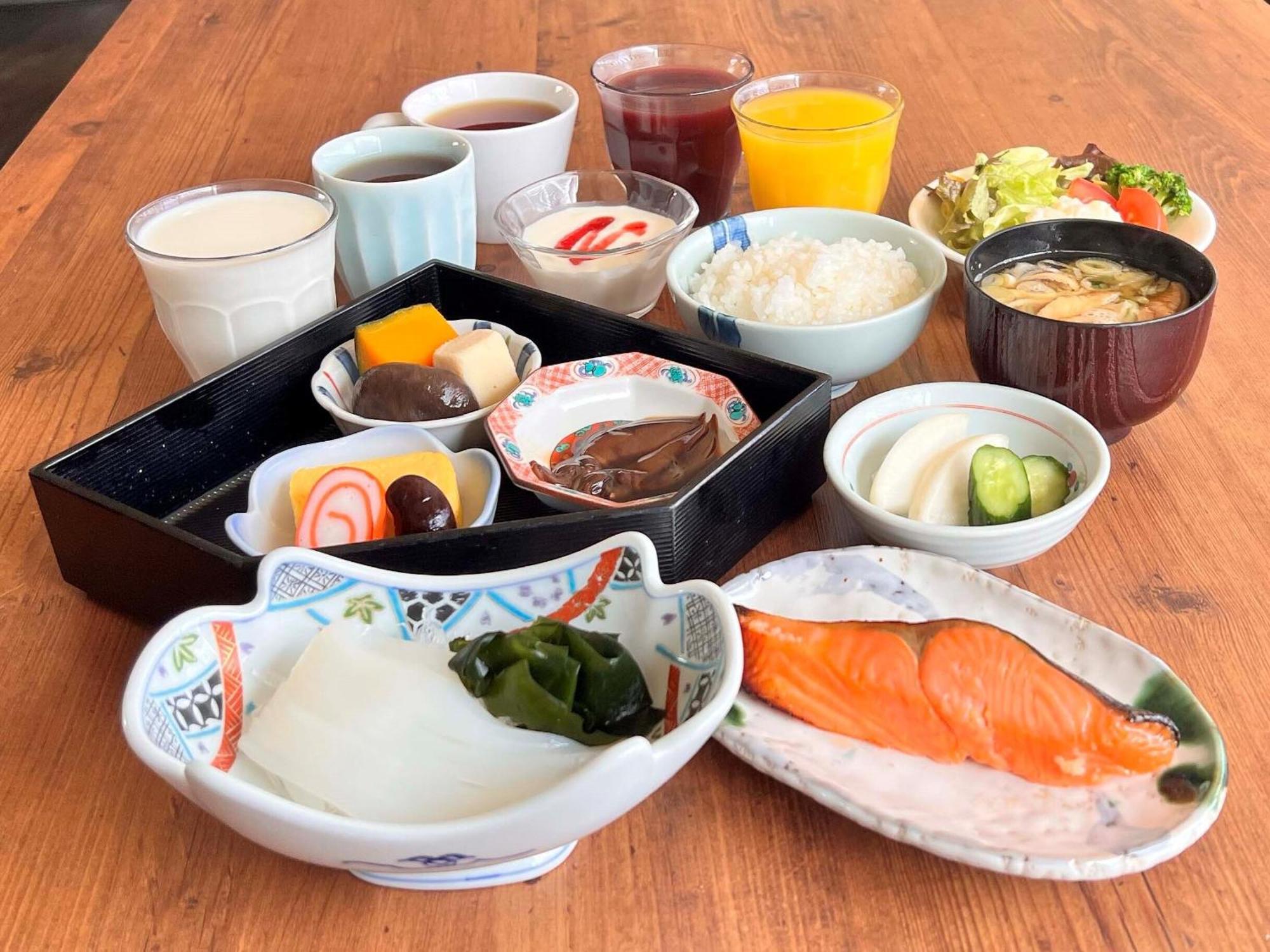 Toyama Manten Hotel Екстериор снимка