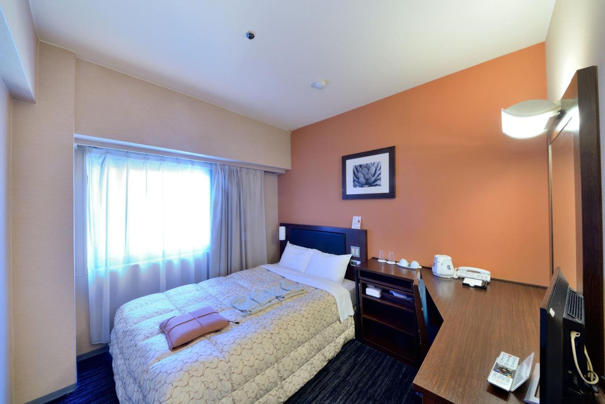 Toyama Manten Hotel Екстериор снимка